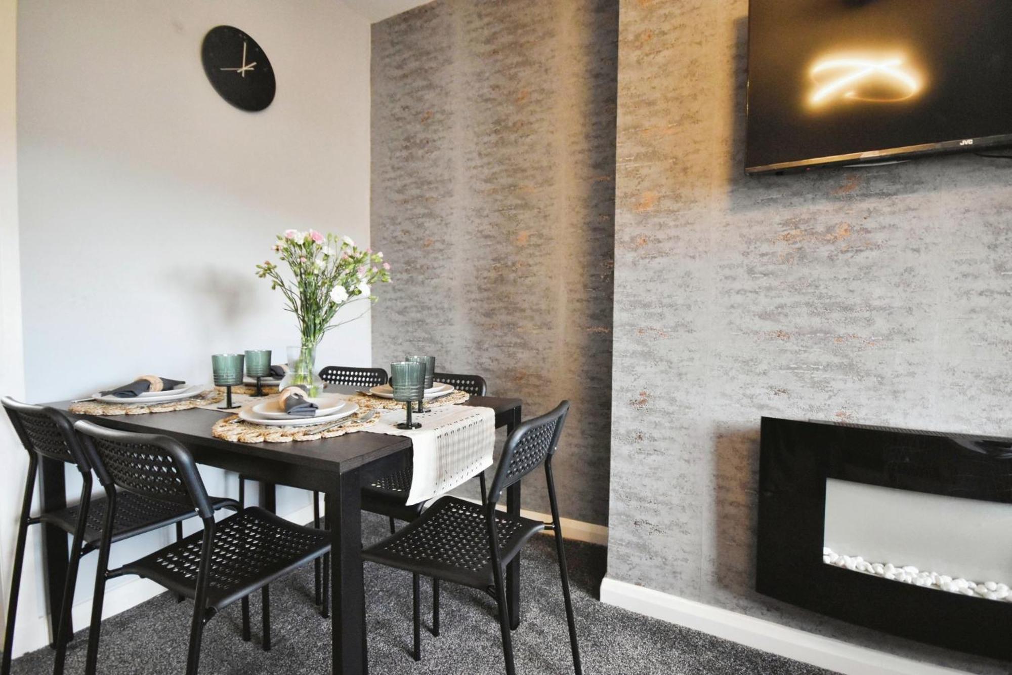 Glasgow Modern Style Home , Separate Entrance Exteriér fotografie